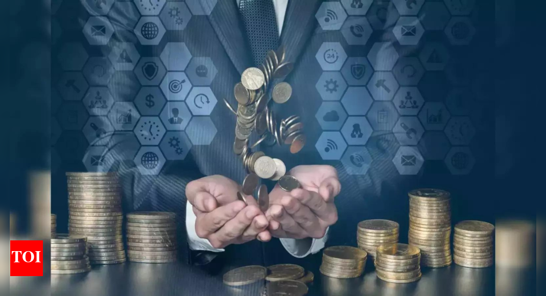 Equity mutual funds: Inflows dip 25% MoM in August; NFO activity sees sharp drop