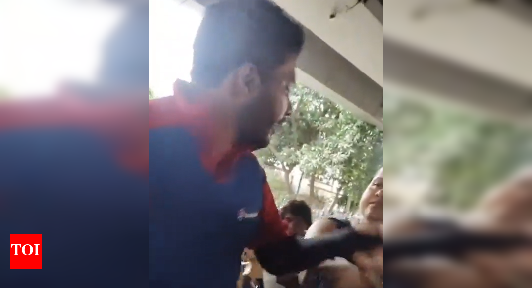 Slap, scream, and ₹30,000 demand: Woman's road rage on a pizza delivery boy goes viral