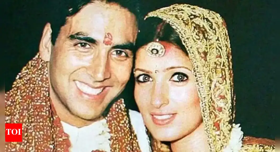 <div>Akshay-Twinkle's sudden wedding left everyone SHOCKED</div>