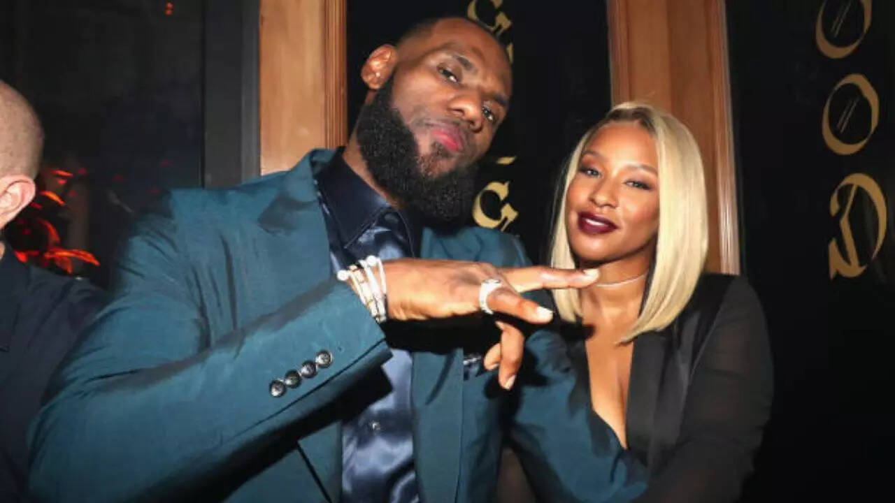 LeBron James celebrates 12th anniversary milestone with romantic Instagram  reel featuring him and Savannah James | NBA News - The Times of India