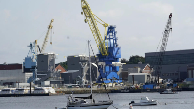 Australia to spend $8 billion on nuclear sub shipyard