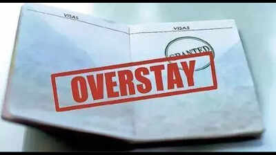 Sudanese national deported after 12 years of illegal stay & drug-related offences