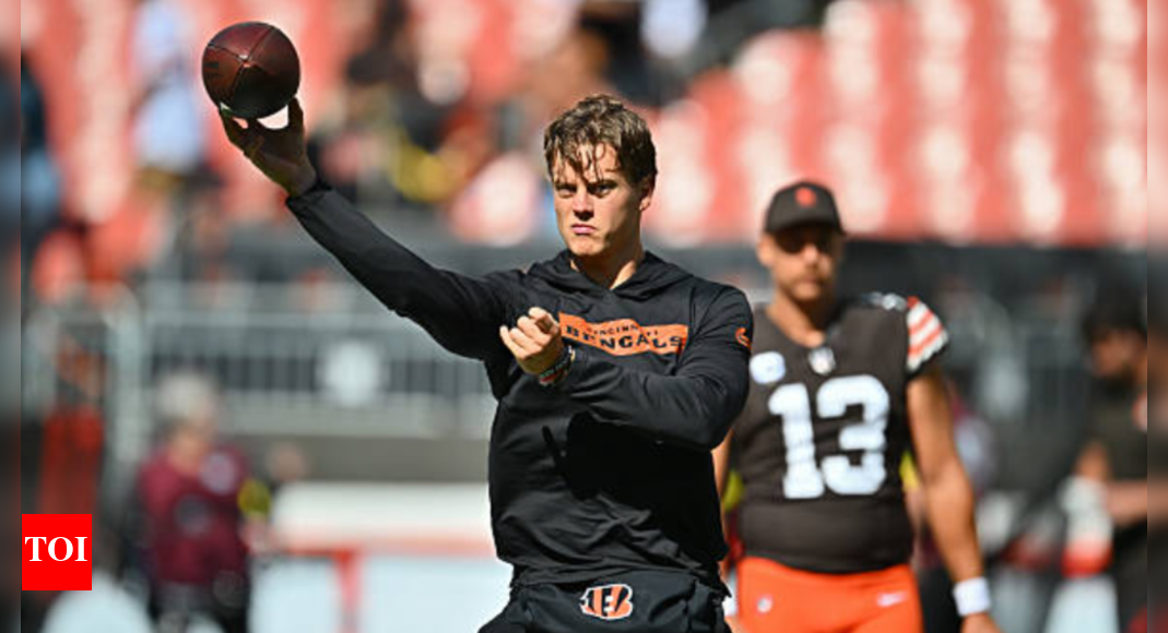 Joe Burrow exits game with toe injury, Jake Browning expected to take over as Bengals QB