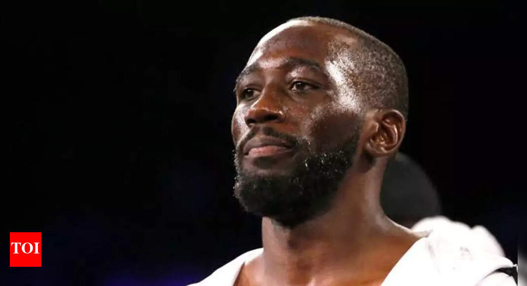 Terence Crawford explains medical scare from accidental headbutt in Canelo Alvarez fight