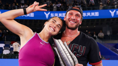 Aryna Sabalenka’s boyfriend Georgios Frangulis steals attention with sweet reaction to her twin US Open and Australian Open trophies