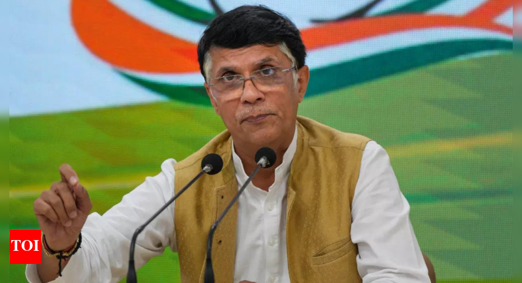 <div>Congress shares excerpts of Nehrus broadcast to counter PMs claim</div> <div>Congress shares excerpts of Nehru's broadcast to counter PM's claim</div>