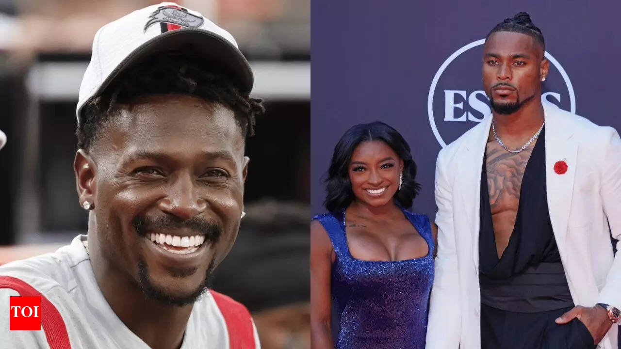 Handj**s gotta be wild”: Antonio Brown makes inappropriate comment about  Simone Biles and Jonathan Owens during Bears-Lions game | NFL News - The  Times of India