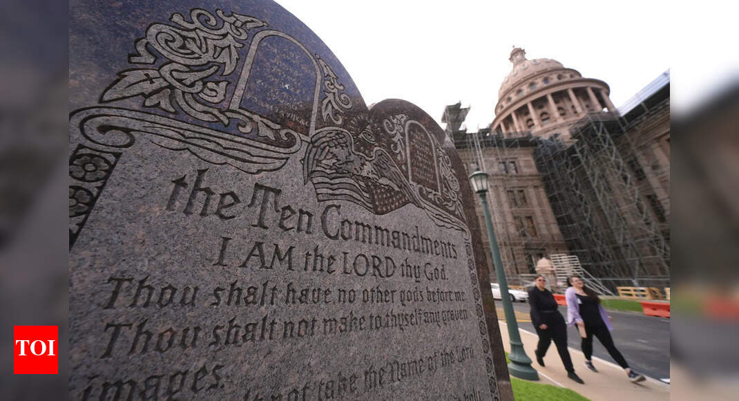 Ten Commandments mandate sparks quiet revolt among Texas teachers