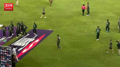  How Pakistan captain protested after India’s refusal to shake hands in Dubai