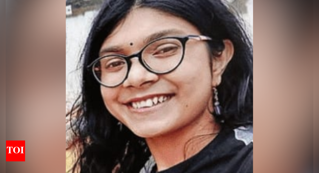 'Will start our fight from today': JU student’s parents perform shraddh; kin, locals reject accident theory
