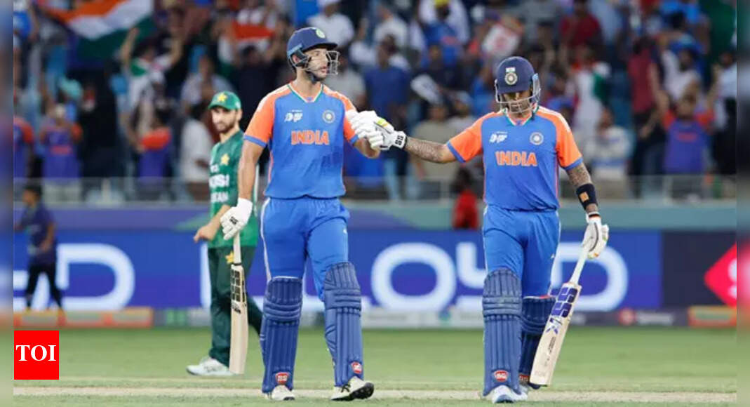 Handshake row: Forget Pak, India even snubbed match officials; shut dressing room