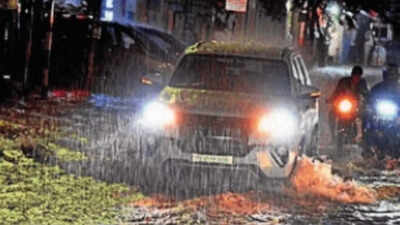 3 swept away as heavy rains lash several areas in Hyderabad | Hyderabad ...