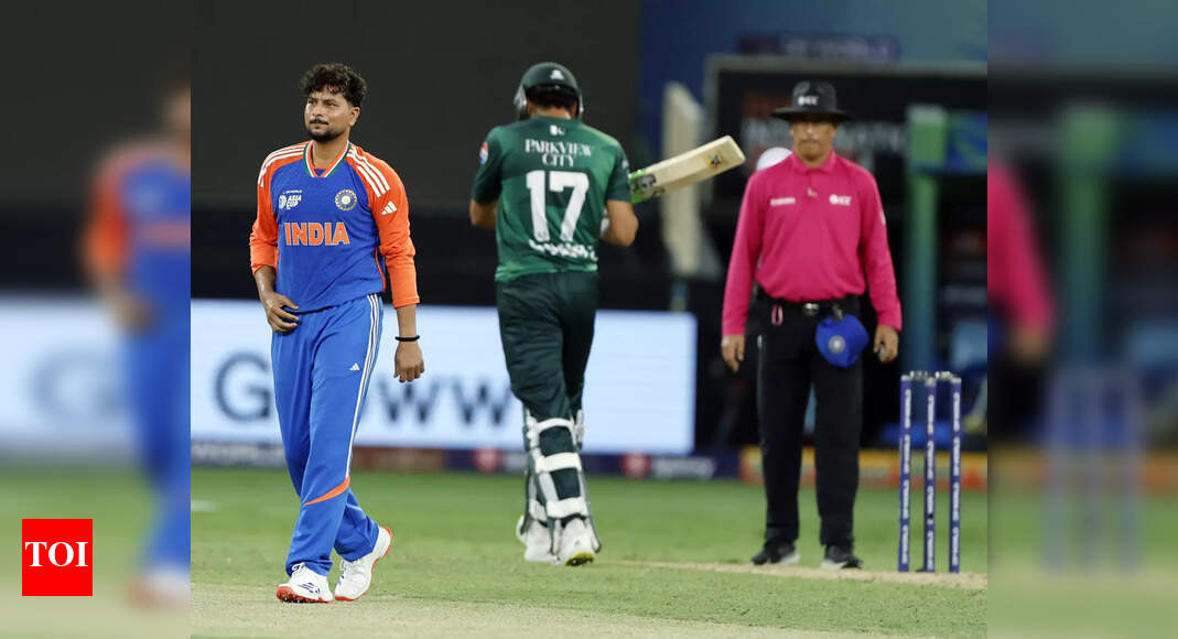 'They can't read him': Wasim Akram in awe of India spinner, laments Pakistan collapse in Asia Cup clash