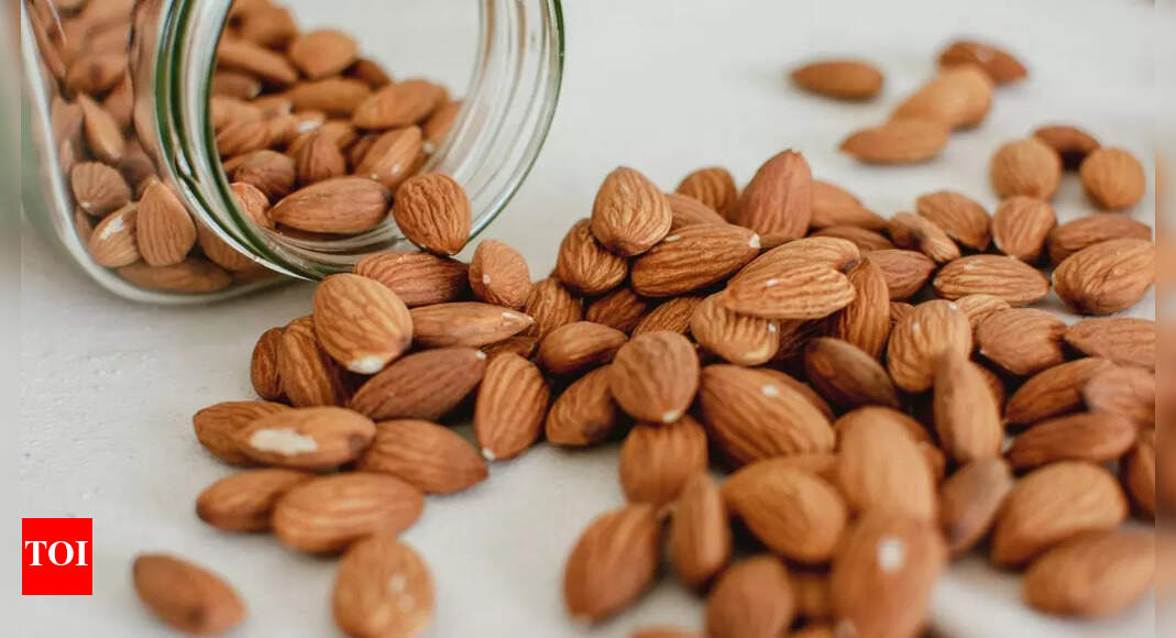 Eating too many almonds linked to higher risk of kidney stone formation; study