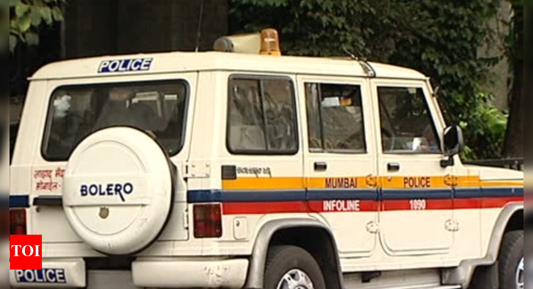 Mumbai: 62-year-old man held for molesting woman commuter at Dadar station; FIR filed