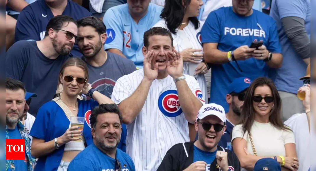 'Phillies Karen' jokes flood social media after Anthony Rizzo’s home run ball fiasco
