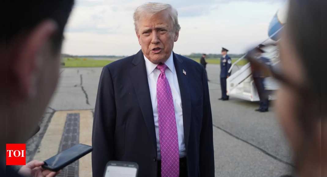 <div>'I will have to do all the talking': Trump hints at central role in Russia-Ukraine talks; says Zelenskyy, Putin hate each other</div>
