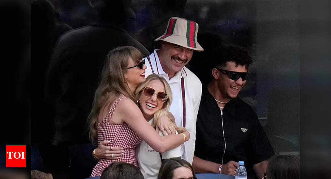 Patrick Mahomes throws star-studded birthday bash with Travis Kelce, Taylor Swift and NHL legend Wayne Gretzky at Kansas City's 1587 Prime