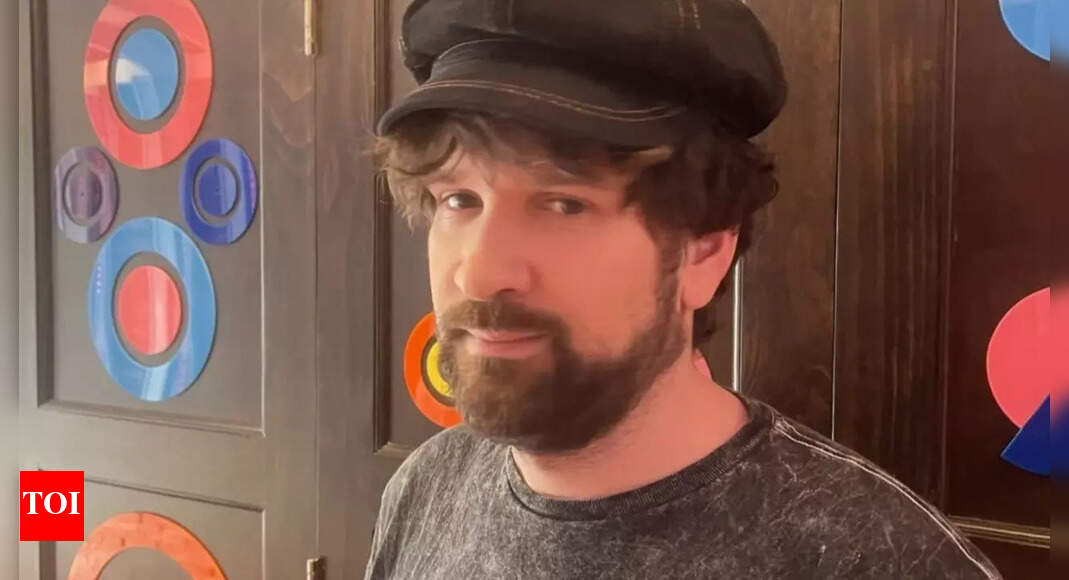 Why is Destiny facing backlash with insults like “ret@rd” and calls for his imprisonment?