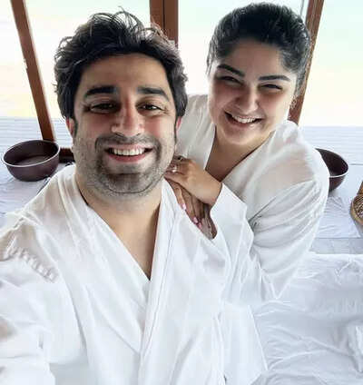 'Traitor' fame Anshula Kapoor enjoys Maldives getaway with fiancé Rohan Thakkar amid wedding prep