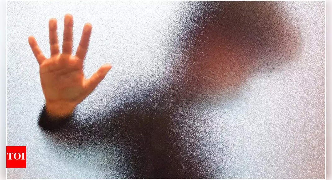 Kerala: 2 government employees among 14 accused of raping 16-year-old boy; 9 arrested