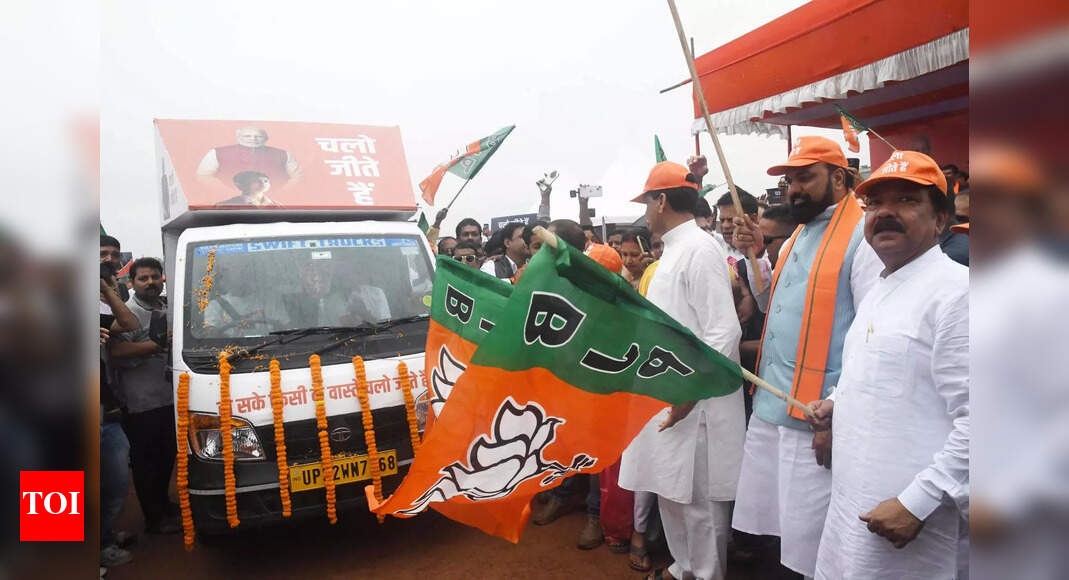 BJP flags off 243 raths to showcase life of PM in all Bihar constituencies