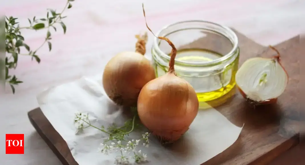 Onion Oil for hair: Easy-to-make homemade Onion Oil recipe for fast hair growth