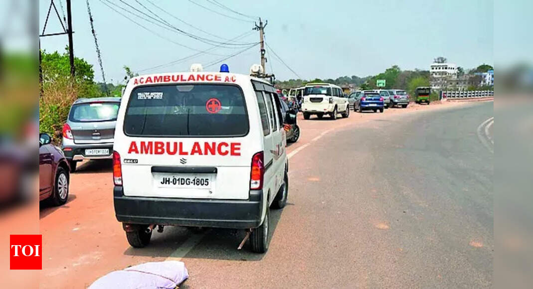 1 die, 9 injured as truck hits pilgrims’ bus from MP on Kaimur national highway