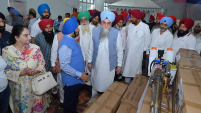 Flood relief warehouse established in Amritsar