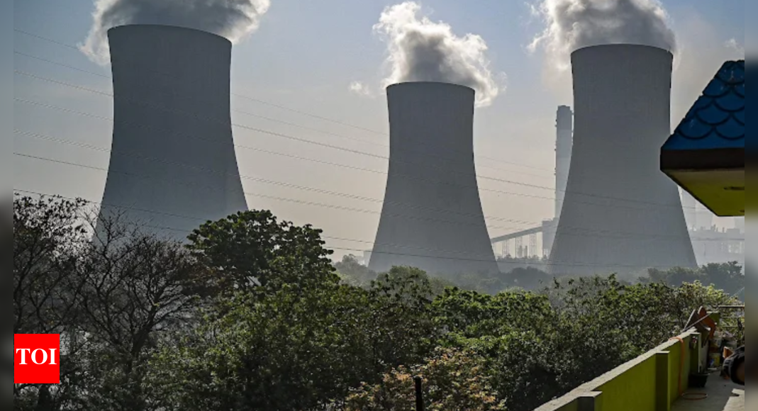 Fossil fuels harm health from 'cradle to grave': report