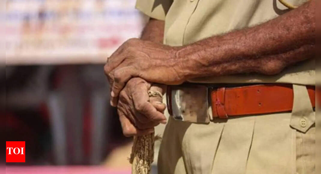 Valpoi cop under scanner for demanding cash