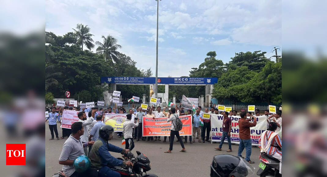 Demand for establishing National Institute of Pharmaceutical Education and Research (NIPER) in Berhampur gains momentum