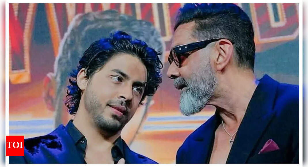 Bobby Deol admits having fatherly emotions for Aryan Khan, calls him ‘fearless’: ‘Being Shah Rukh Khan’s son is not an easy task’ | – The Times of India