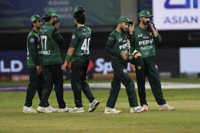  Uncertainty looms as Pakistan doubles down on demands