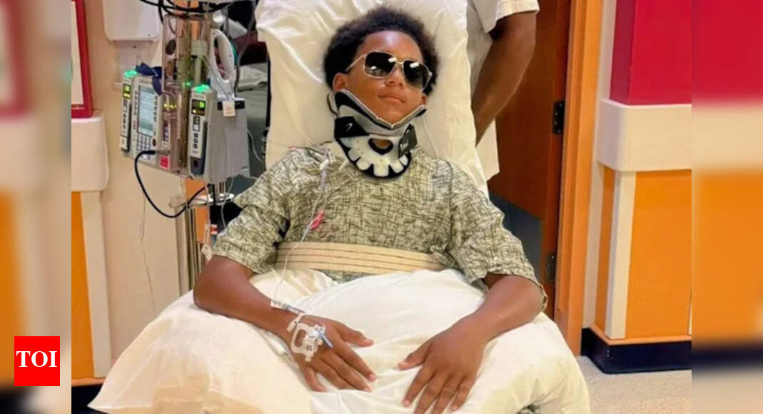 14-year-old Missouri boy suffers severe spinal injury during first high school football game