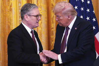 Trump aterriza en el Reino Unido: Comercio, guerra de Ucrania y reunión con el rey Carlos - lo que está en la agenda