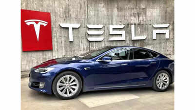 Tesla skips shareholder vote on policy to curb executives’ political speech; here’s what SEC said