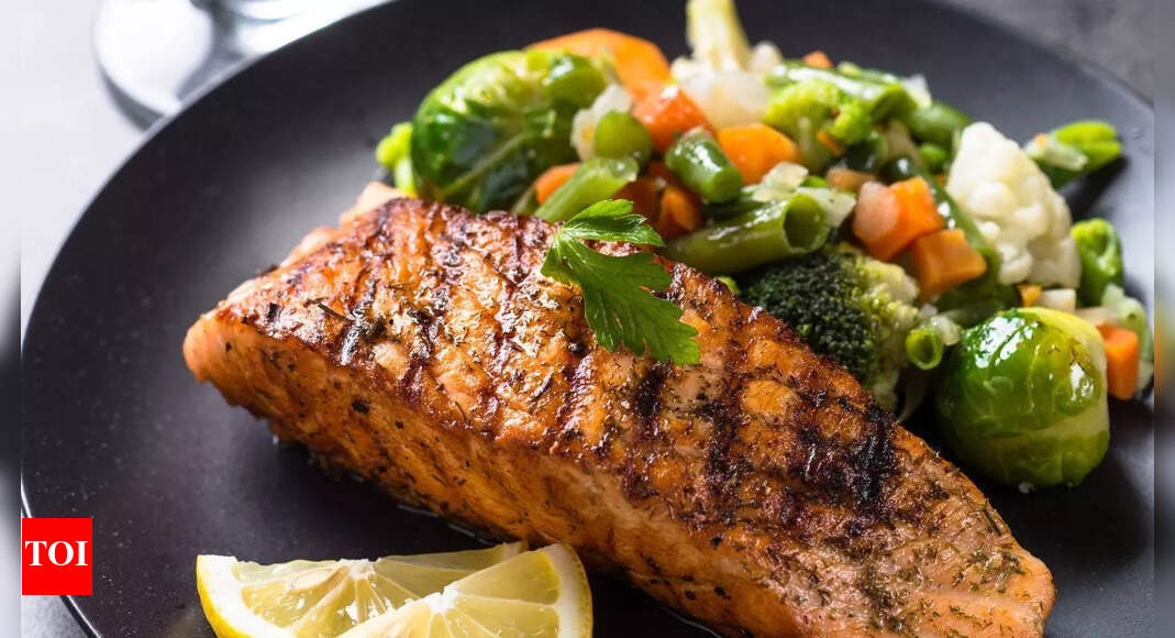 6 people who should avoid eating fish and why