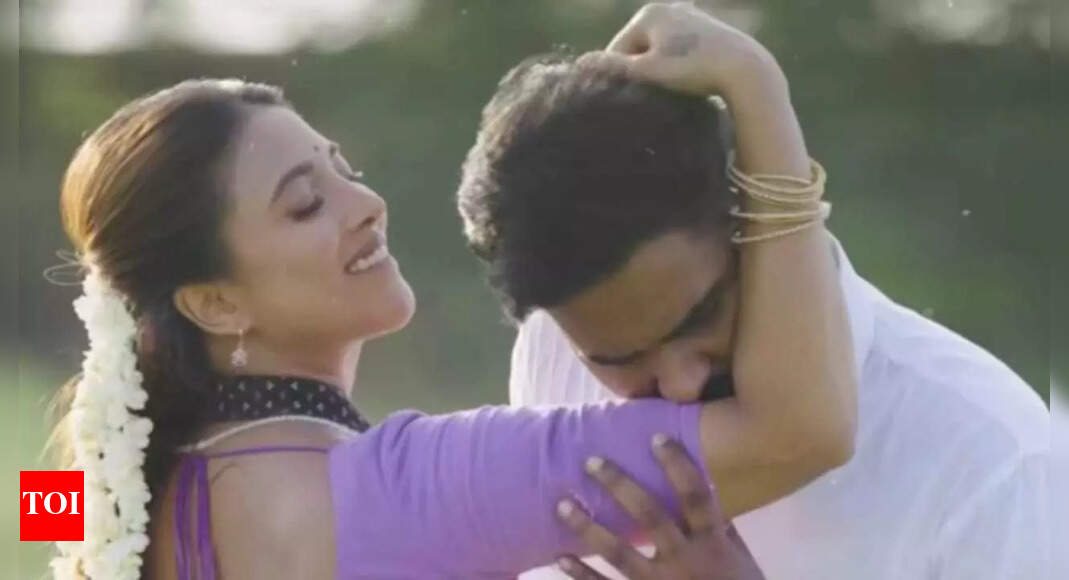 Single Pasanga: Raavanan and Asha recreate iconic song ‘Valaiyosai’ with grace in ‘We are also Hero round’