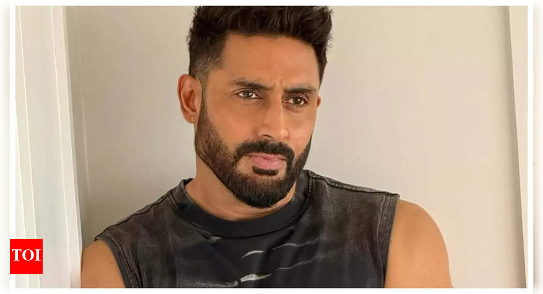 <div>Prahlad on Abhishek's 17 FLOP FILMS</div>