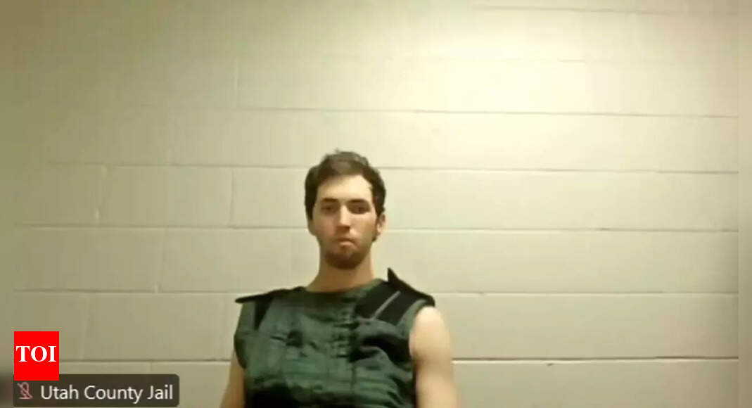 <div>Why Charlie Kirk's accused murderer Tyler Robinson was made to wear an anti-suicide vest</div>