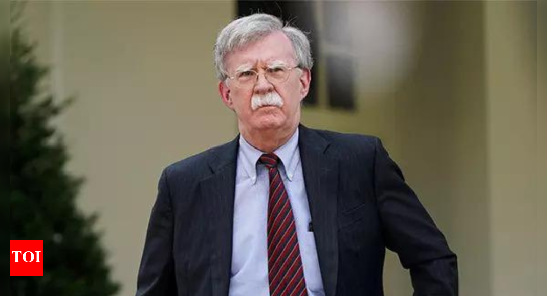 <div>‘Tariffs a mistake’: Bolton urges India-US talks; slams Donald Trump's 'incoherent' approach</div>