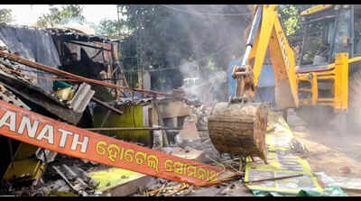 Encroachments along 100km of roads removed in Bhubaneswar since Jan, say officials | Bhubaneswar News - The Times of India