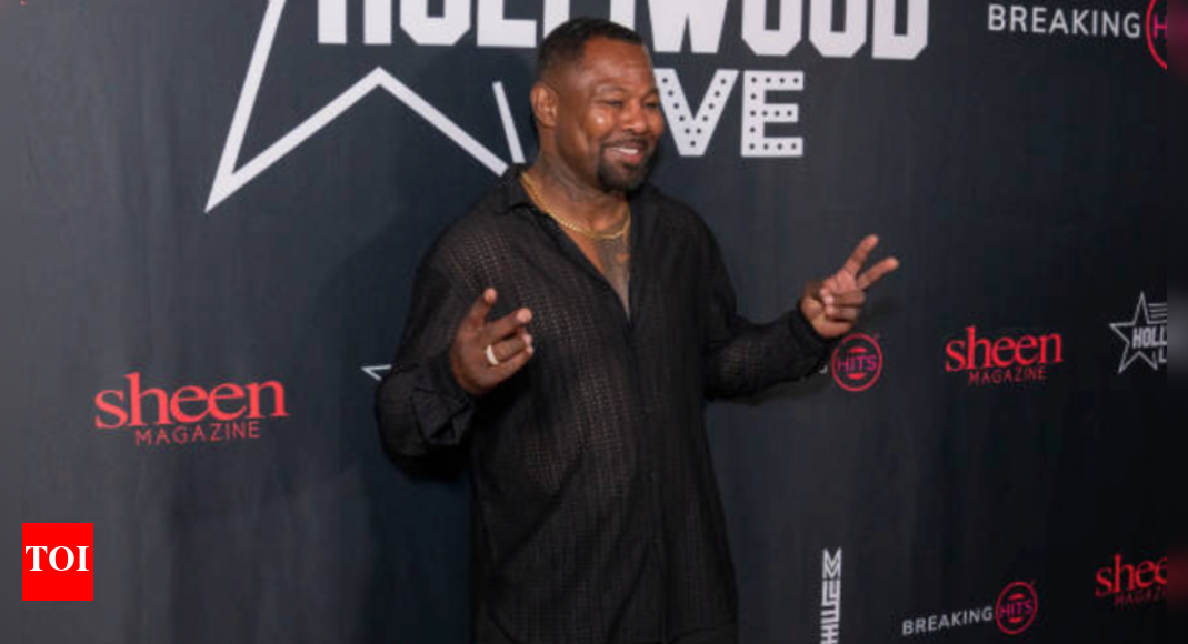 'Sugar' Shane Mosley reveals who he thinks is the better fighter: Floyd Mayweather or Terence Crawford