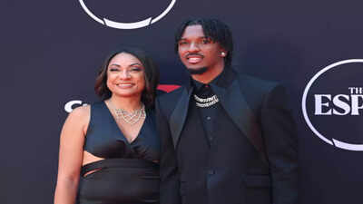 Once a Mom, Always a Mom: Regina Jackson’s timeless advice that still echoes in protecting Jayden Daniels from gold diggers