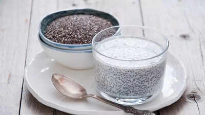 Chia seeds with milk side effects: Choking risk, digestive discomfort, allergic reactions and more