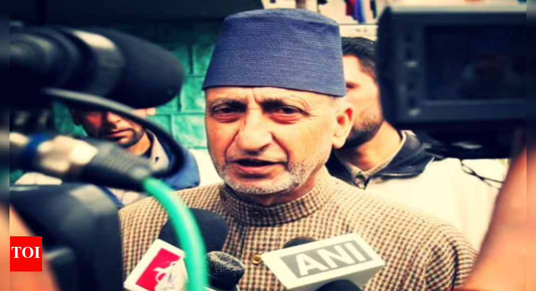 Pro-talks Kashmiri separatist Abdul Gani Bhat dies at 89 Pro-talks Kashmiri separatist Abdul Gani Bhat dies at 89