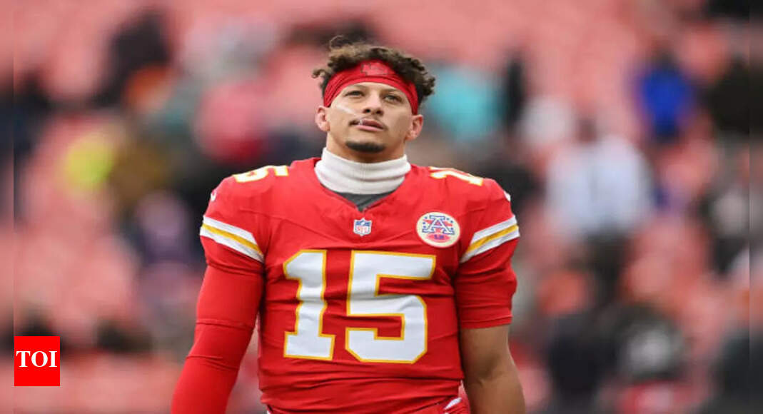 Patrick Mahomes’ birthday proves lucky charm for Chiefs as Xavier Worthy and Jalen Royals back in action