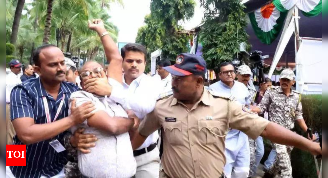 2 men attempt immolation in front of Ajit Pawar’s convoy