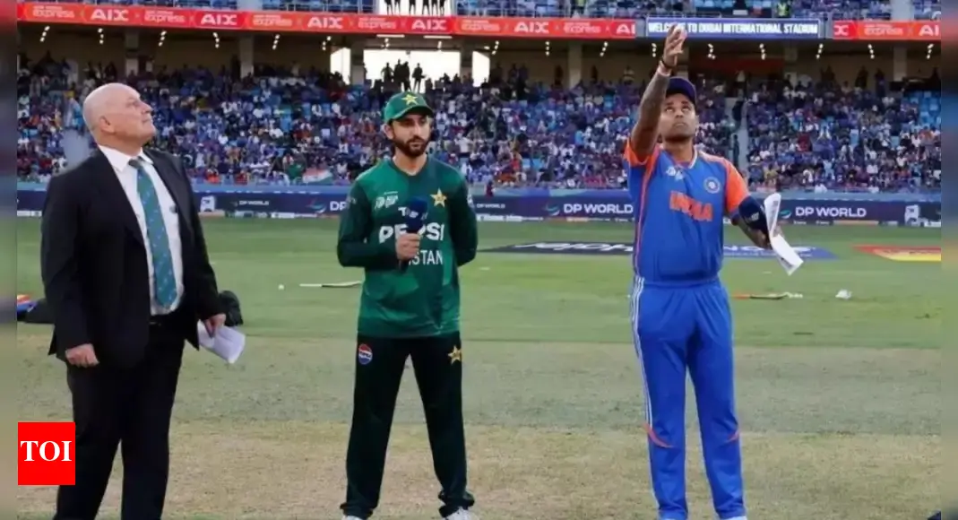 Pak drags its feet over India's handshake snub